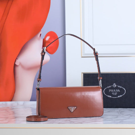 2025 Bag Shoulder Bag With Triangle Logo P4