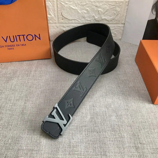 2025 L embossed belt