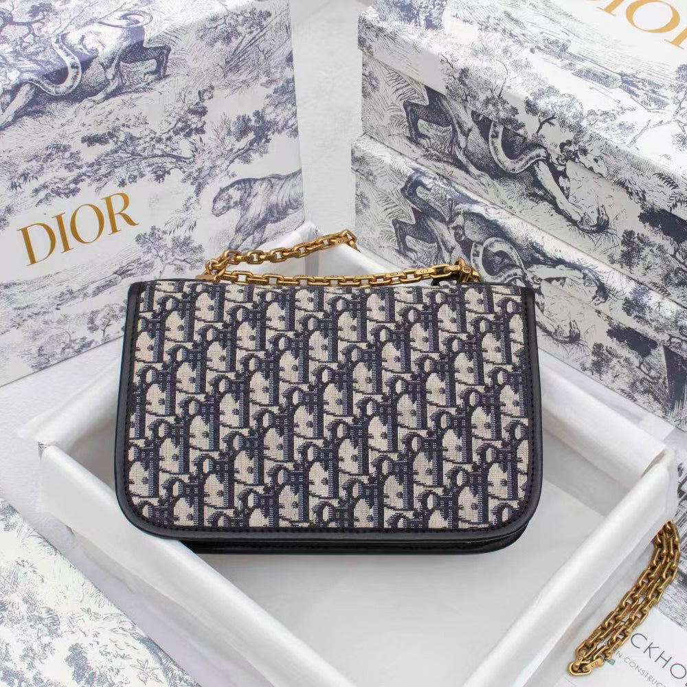 2025 Bag Messenger Bag D2