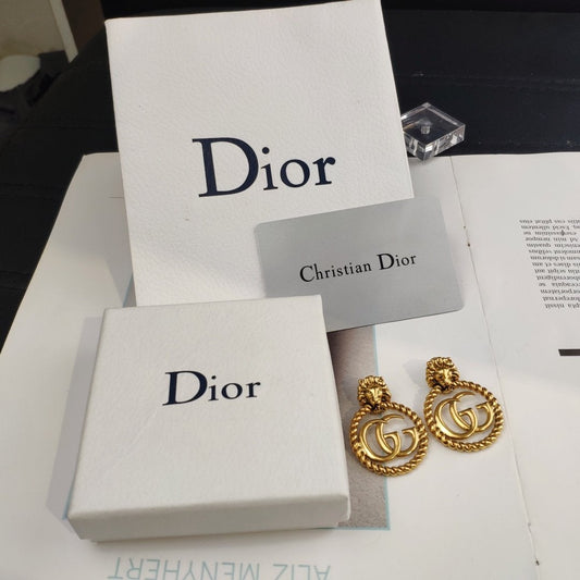 2025 Vintage Lion Stud Earrings