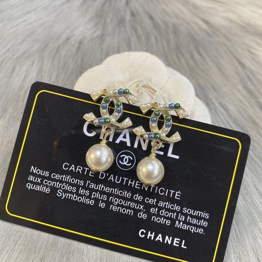 2025 Luxury Pearl Pendant Earrings