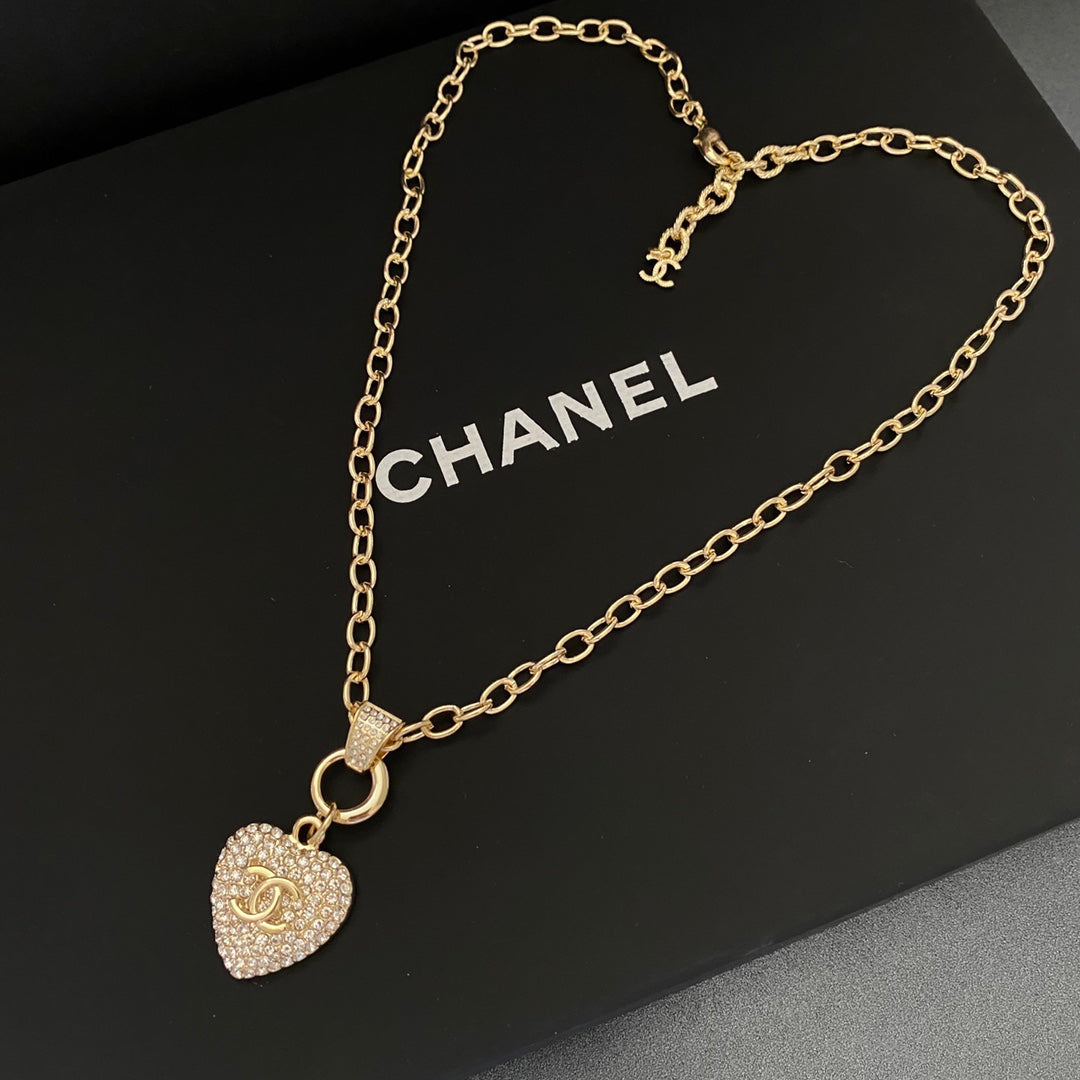 2025 Classic Double C Heart Shape Rhinestone Cutout Necklace