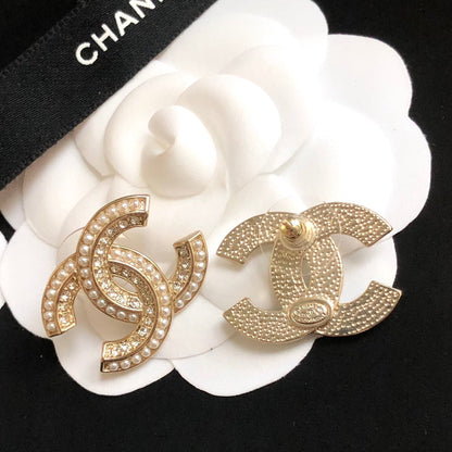 2025 Fashion CC pearl earrings
