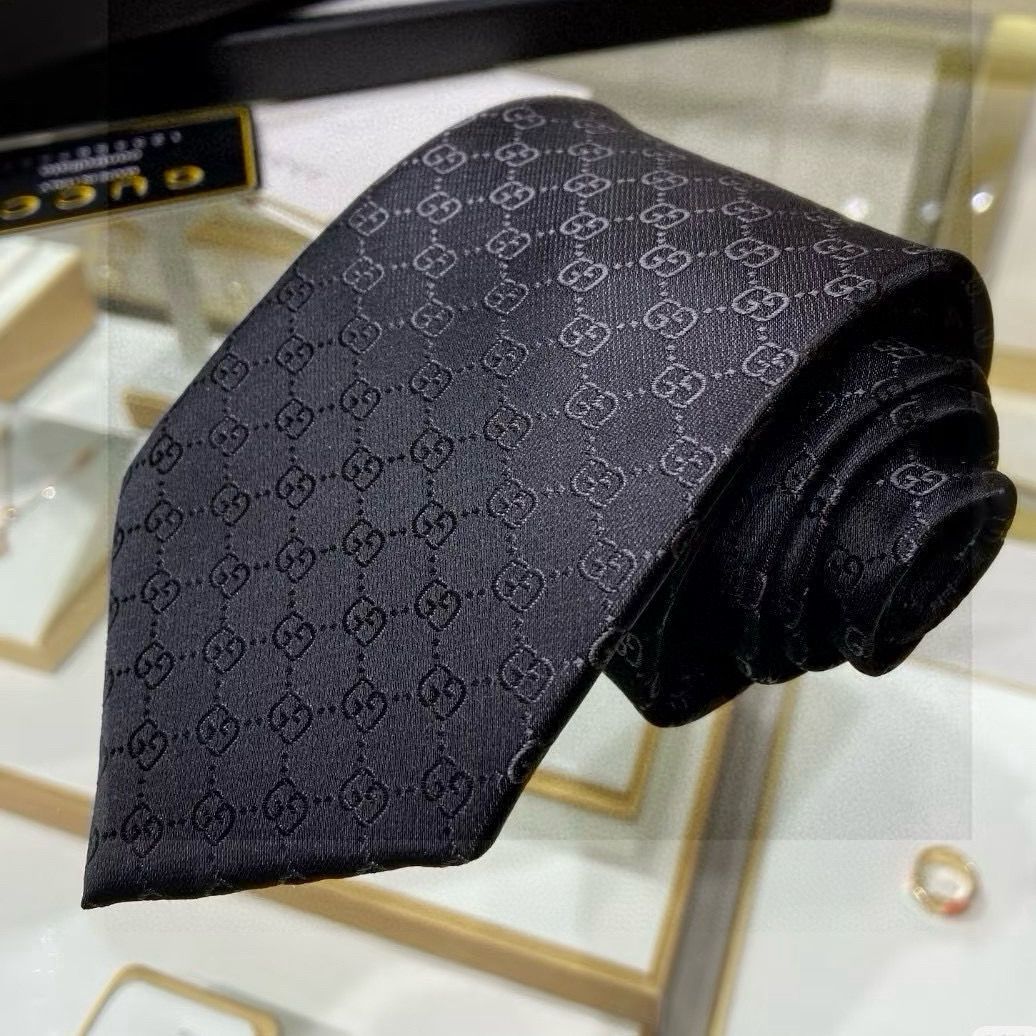 Classic men's tie