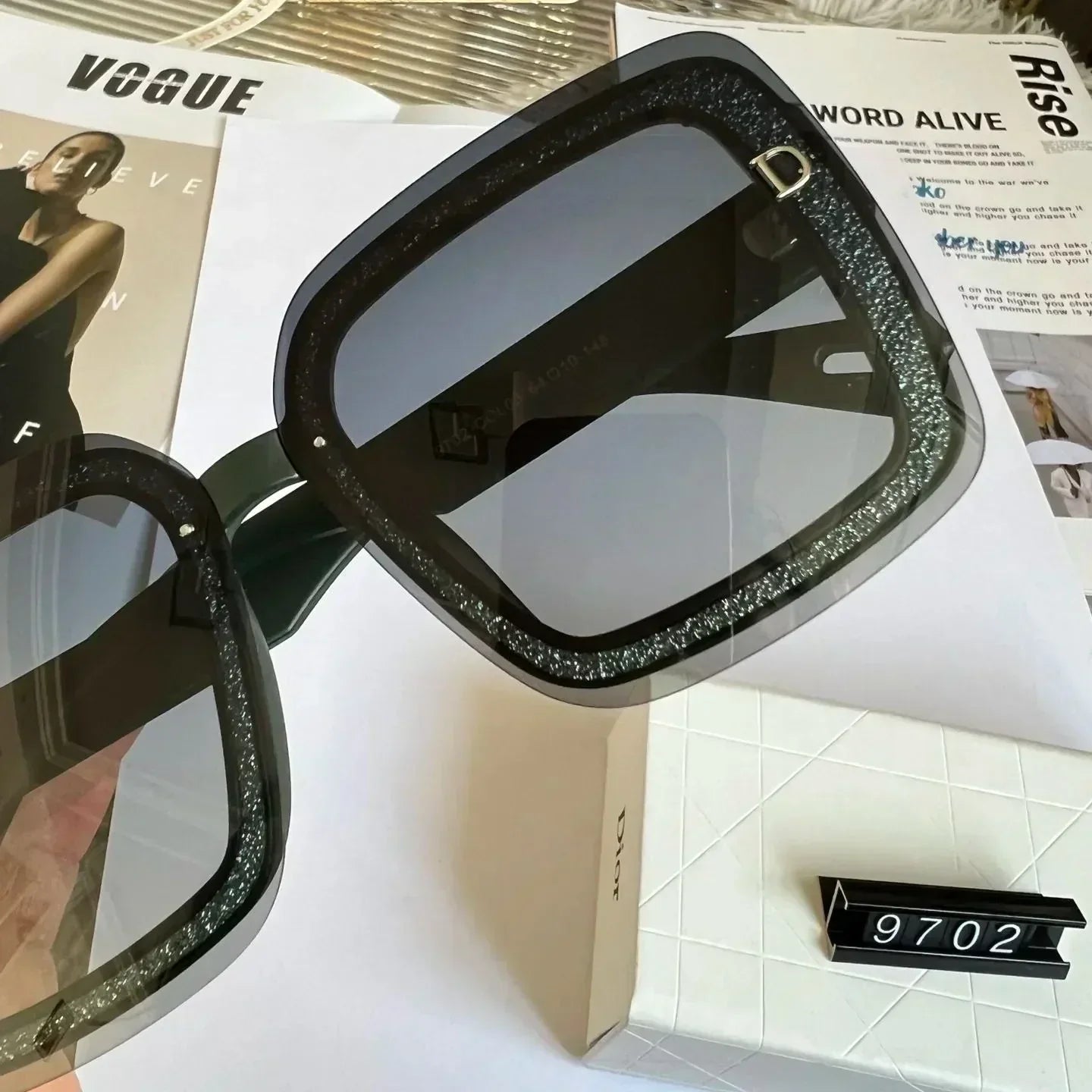 2025 Shining Square Sunglasses 9702