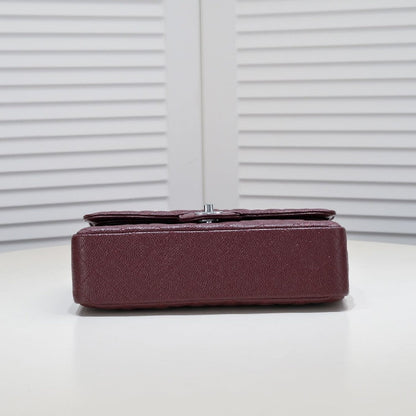 2025 Bag Classic Flap Bag W72