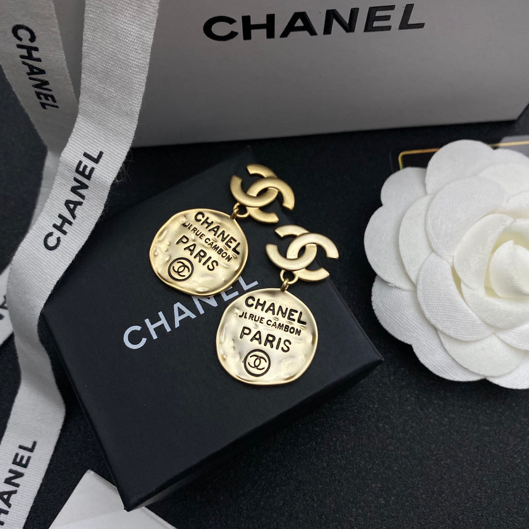 2025 Vintage Alphabet Irregular Earrings