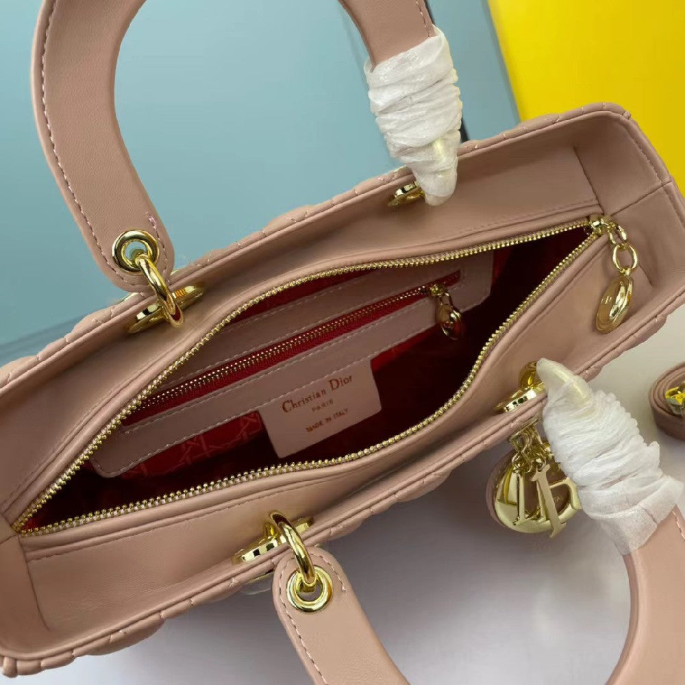 2025 Bag Large Lady Bag D1