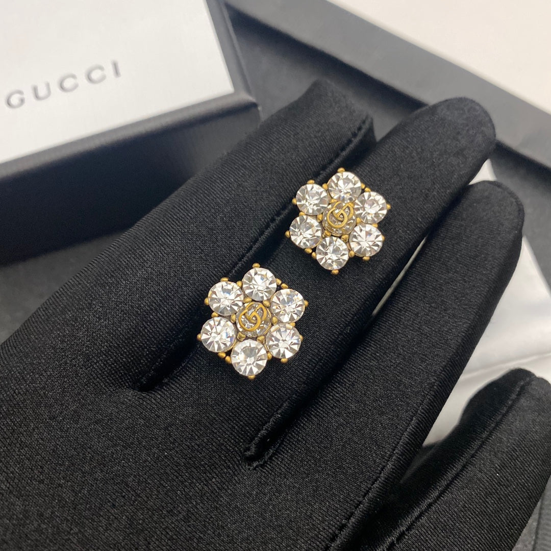 2025 Vintage Diamond Flower Stud Earrings