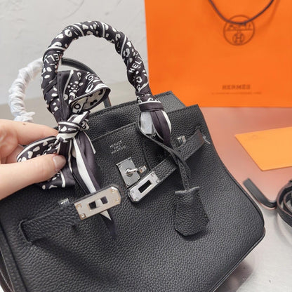 2025 Bag Classic Top-handle Bag W102