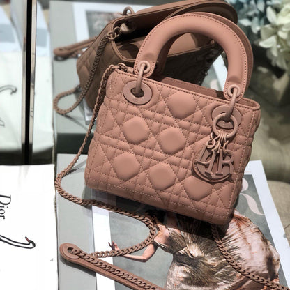 2025 Bag Medium Lady Bag D4