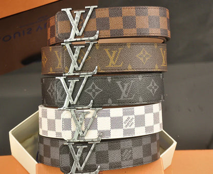 2025 belt 5 Colors   four-leaf clover pattern printed belt