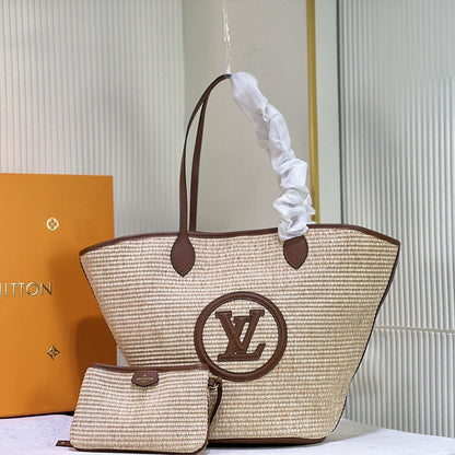 2025 Bag Classic Tote Bag W86