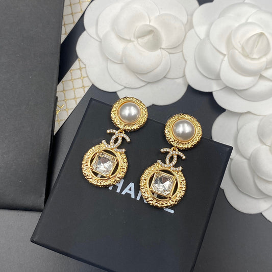 2025 Elegant Crystal Diamond Drop Earrings