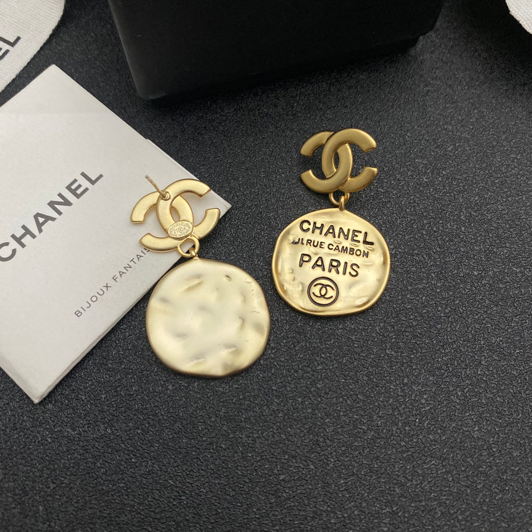 2025 Vintage Alphabet Irregular Earrings