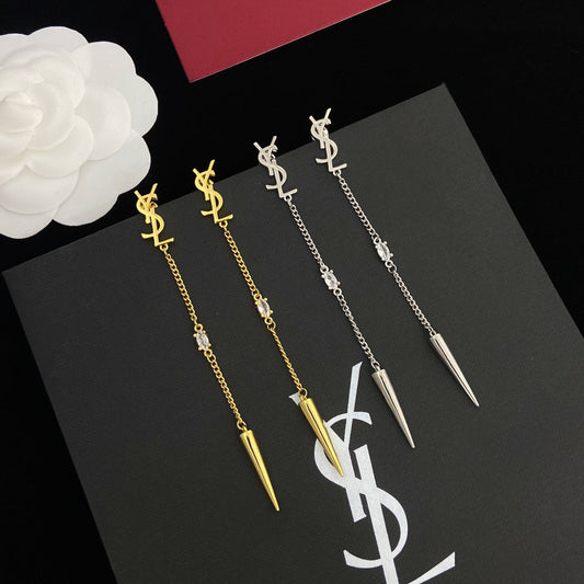 2025 Temperament Chain Logo Earrings