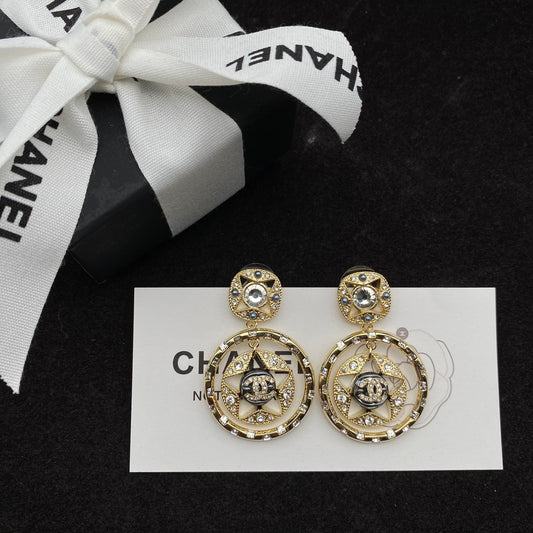 2025 Baroque Star Element Earrings