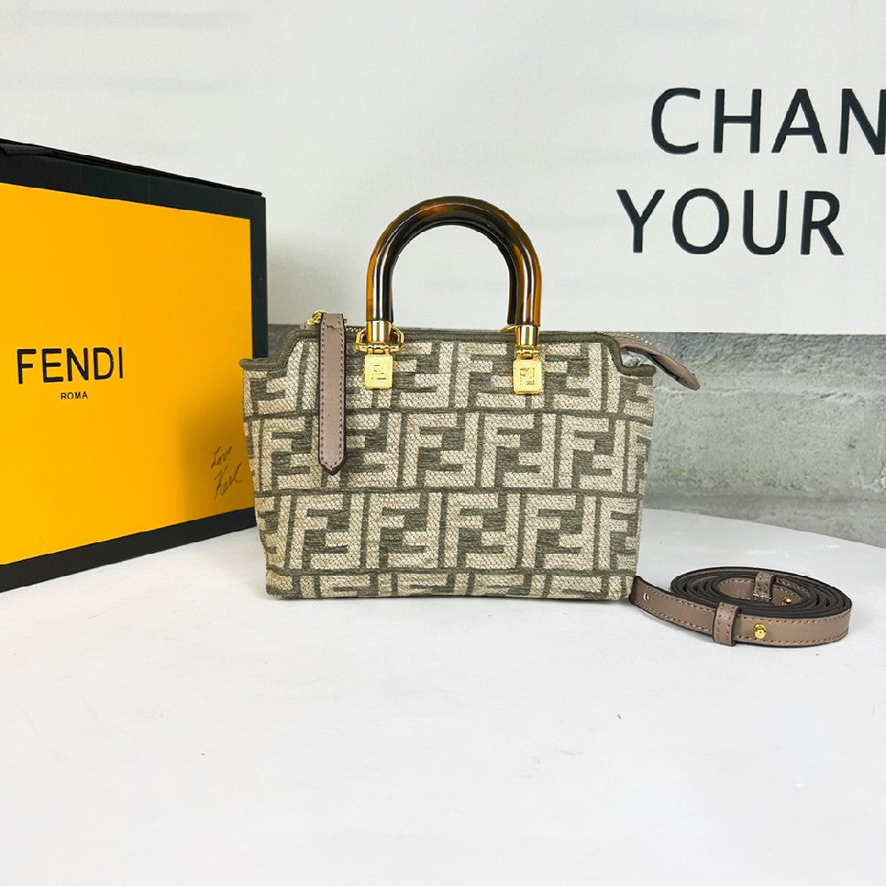 2025 Bag By The Way Boston Bag F1