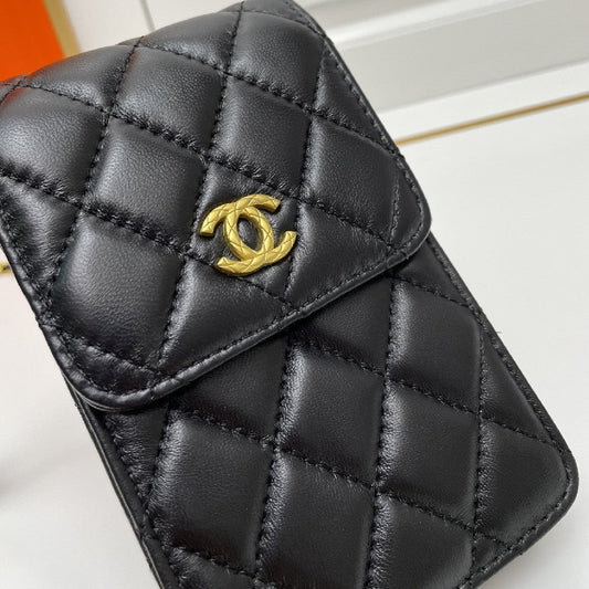 2025 Bag Stylish Shoulder Bag W39105