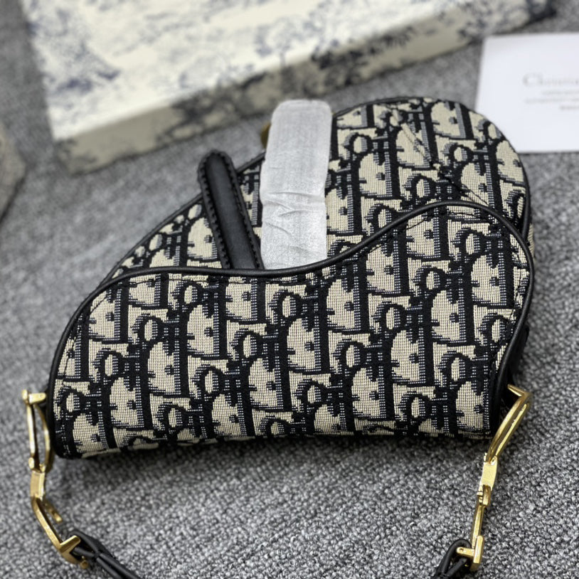 2025 Bag Saddle Bag With Strap D3