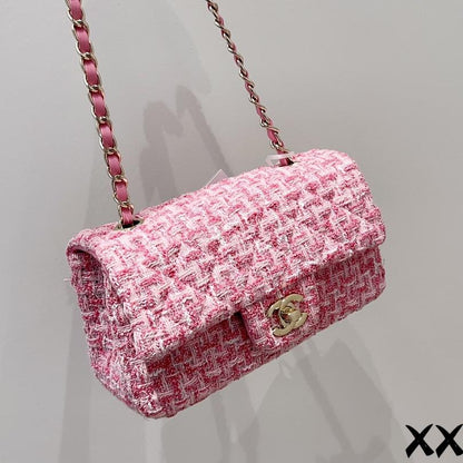 2025 Bag Early spring woolen shoulder bag