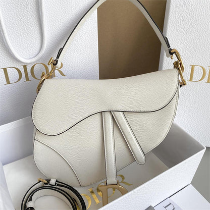 2025 Bag Classic Saddle Bag W239