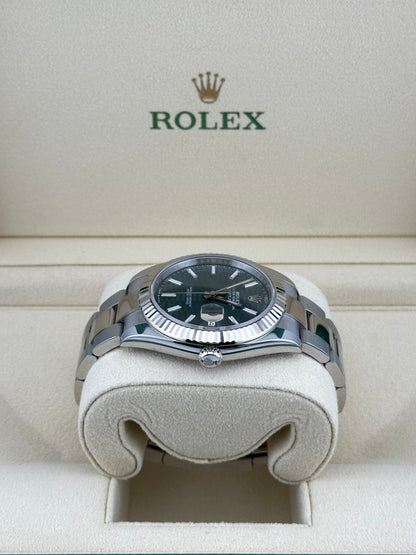 2025 Watch Datejust 126334 Stainless Steel Green Motif Dial Oyster