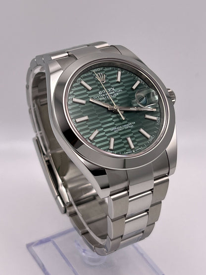 2025 Watch Datejust 126300 Stainless Steel Green Fluted-Motif Dial Oyster (2023)