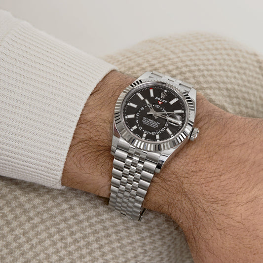 2025 Watch Sky-Dweller 326934 Stainless Steel Black Dial Jubilee (2023)