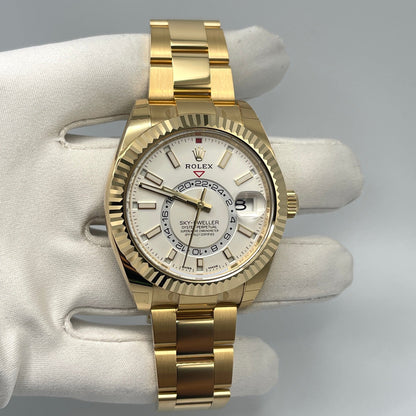 2025 Watch Sky-Dweller 326938 Yellow Gold White Dial