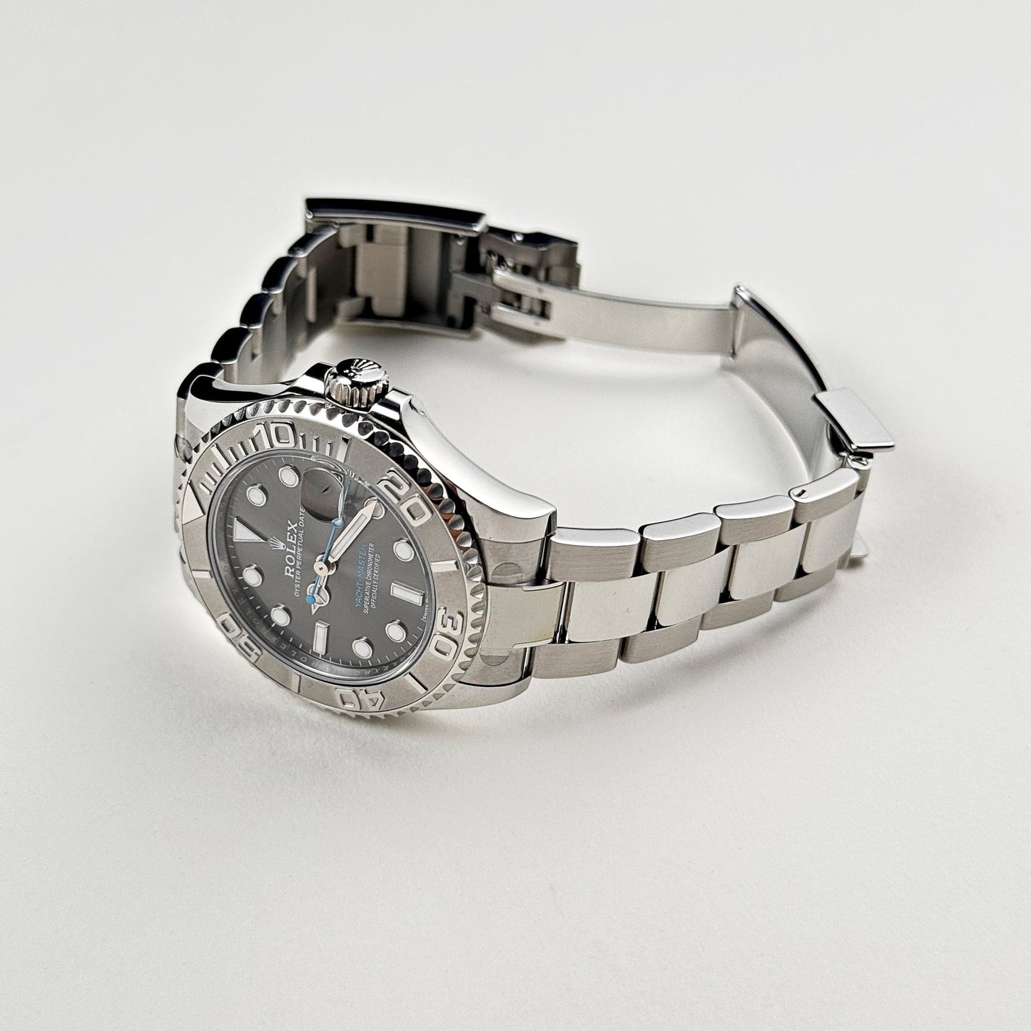 2025 Watch Yacht-Master 268622 Stainless Steel/Platinum Rhodium Dial (2024)