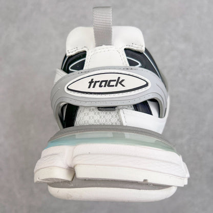 2025 0722 New design trend fashion sense board shoes