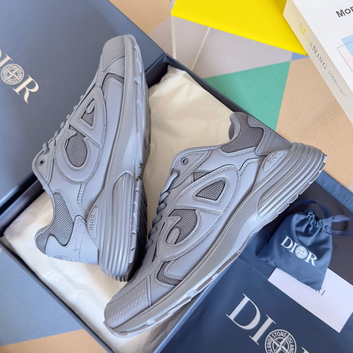 2025 1111 New color matching good quality shoes