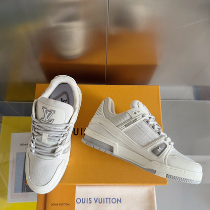 2025 250305 New color matching high quality board shoes