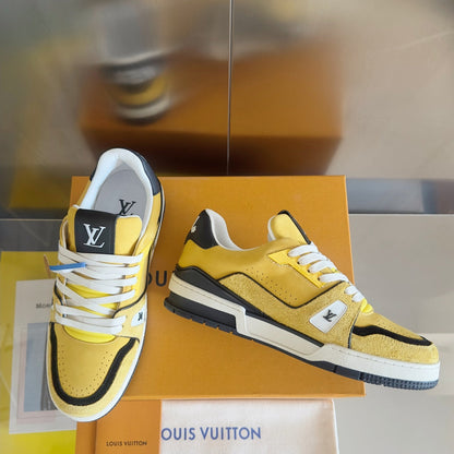 2025 250318 New high quality new color board shoes