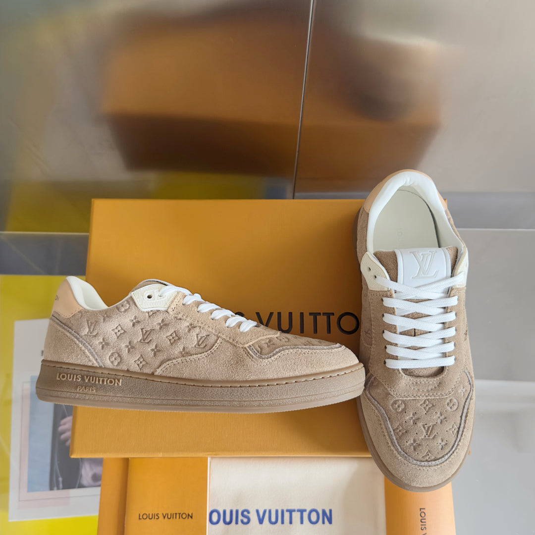 2025 250318 New high quality new color board shoes